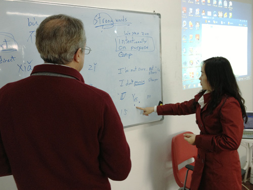 在汉语角实践,要充分了解外国学员的学习目的