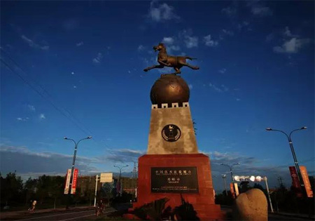1-1612211H63b37.jpg